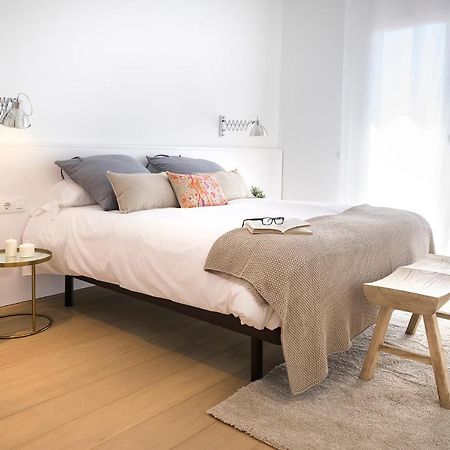 Friendly Rentals Gran Via Barcelona Exterior foto