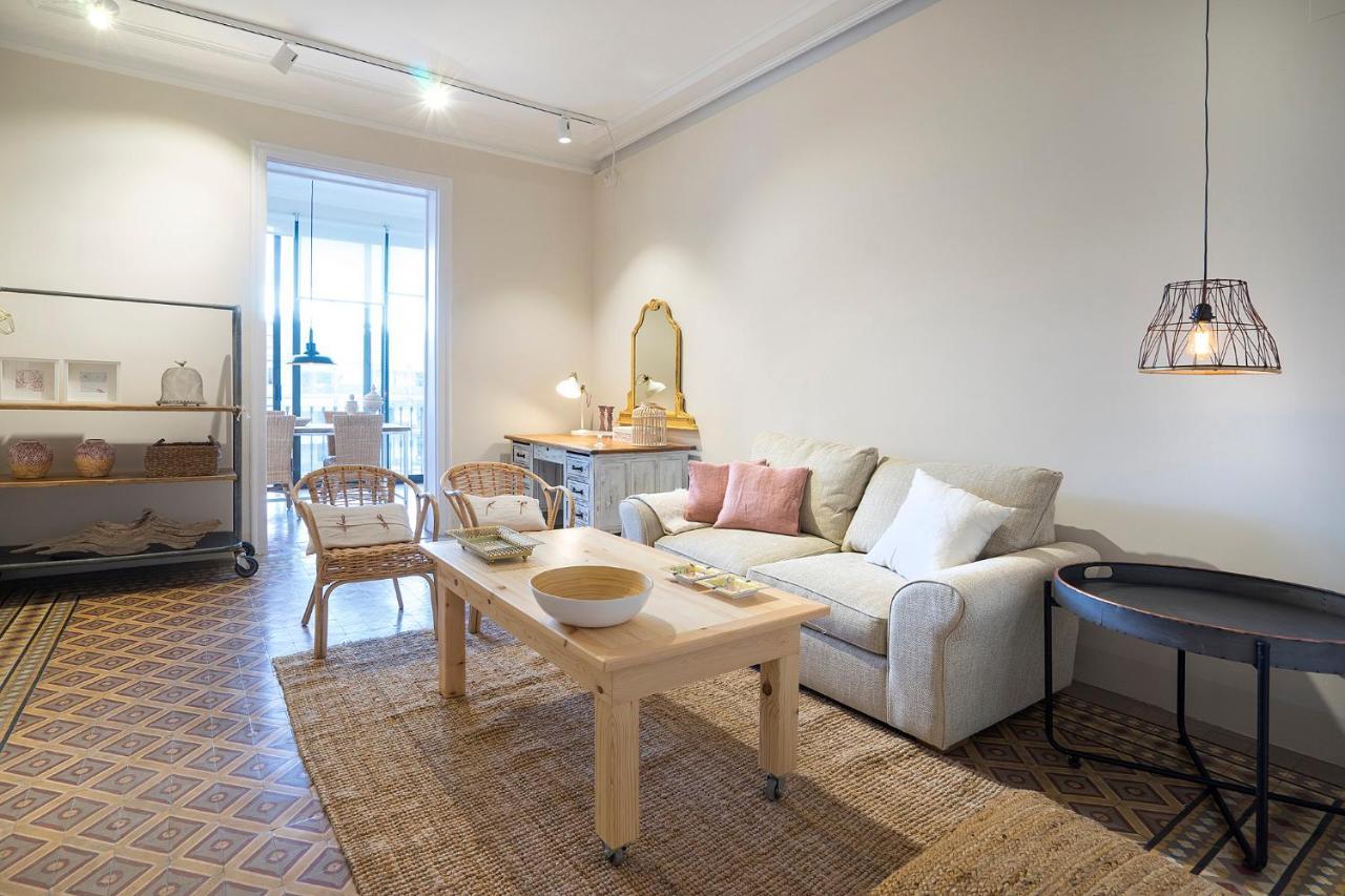 Friendly Rentals Gran Via Barcelona Exterior foto