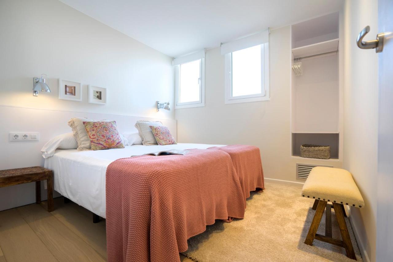 Friendly Rentals Gran Via Barcelona Exterior foto